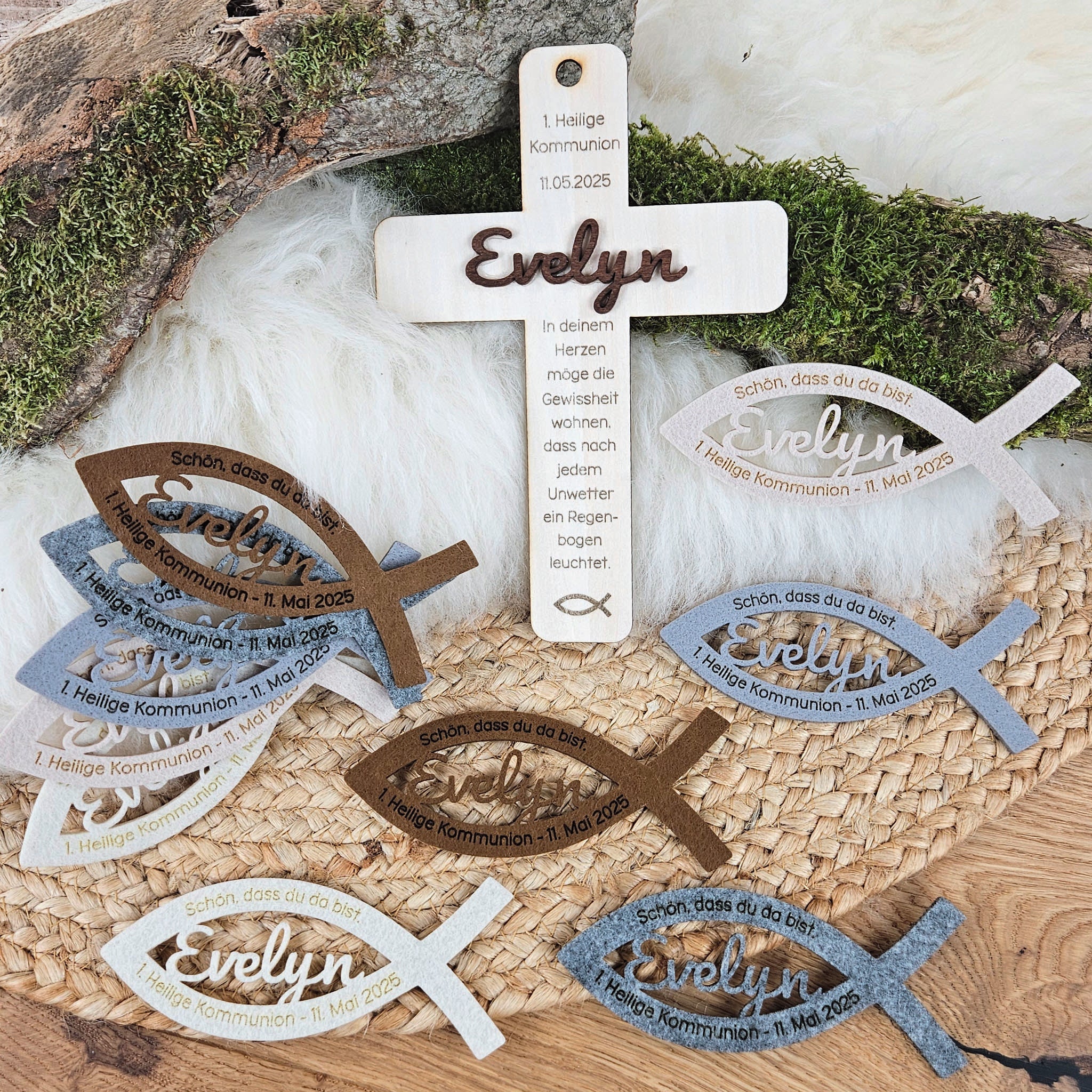 Personalisiertes Kreuz zu Taufe, Segnung - 3D Holzkreuz mit Namen (walnuss) & Wunschspruch