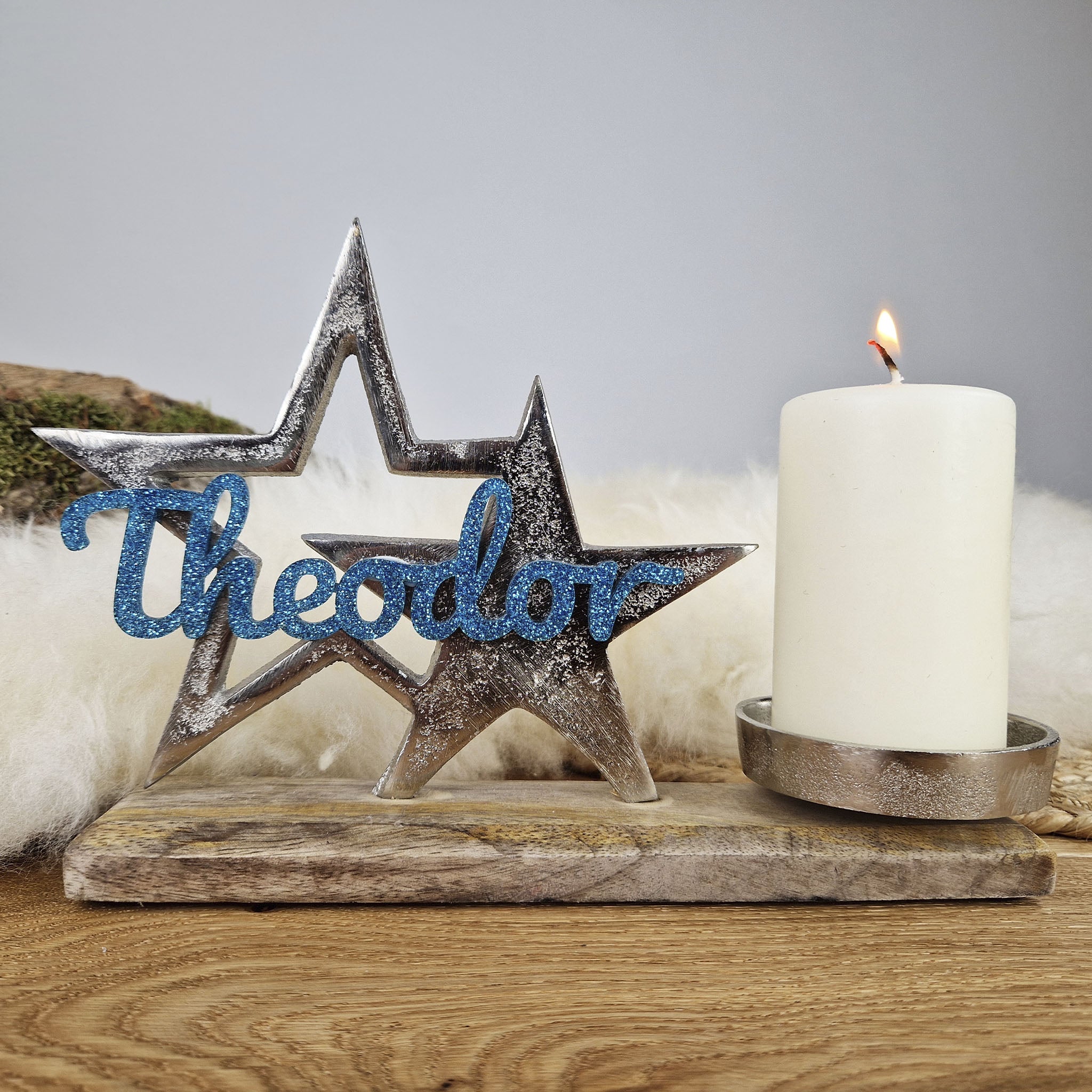 Personalisierter, großer Kerzenhalter "Sterne" mit türkisblauer Schrift, Kerzenständer Kommunionkerze, Taufkerze,Trauerkerze Sternenkind