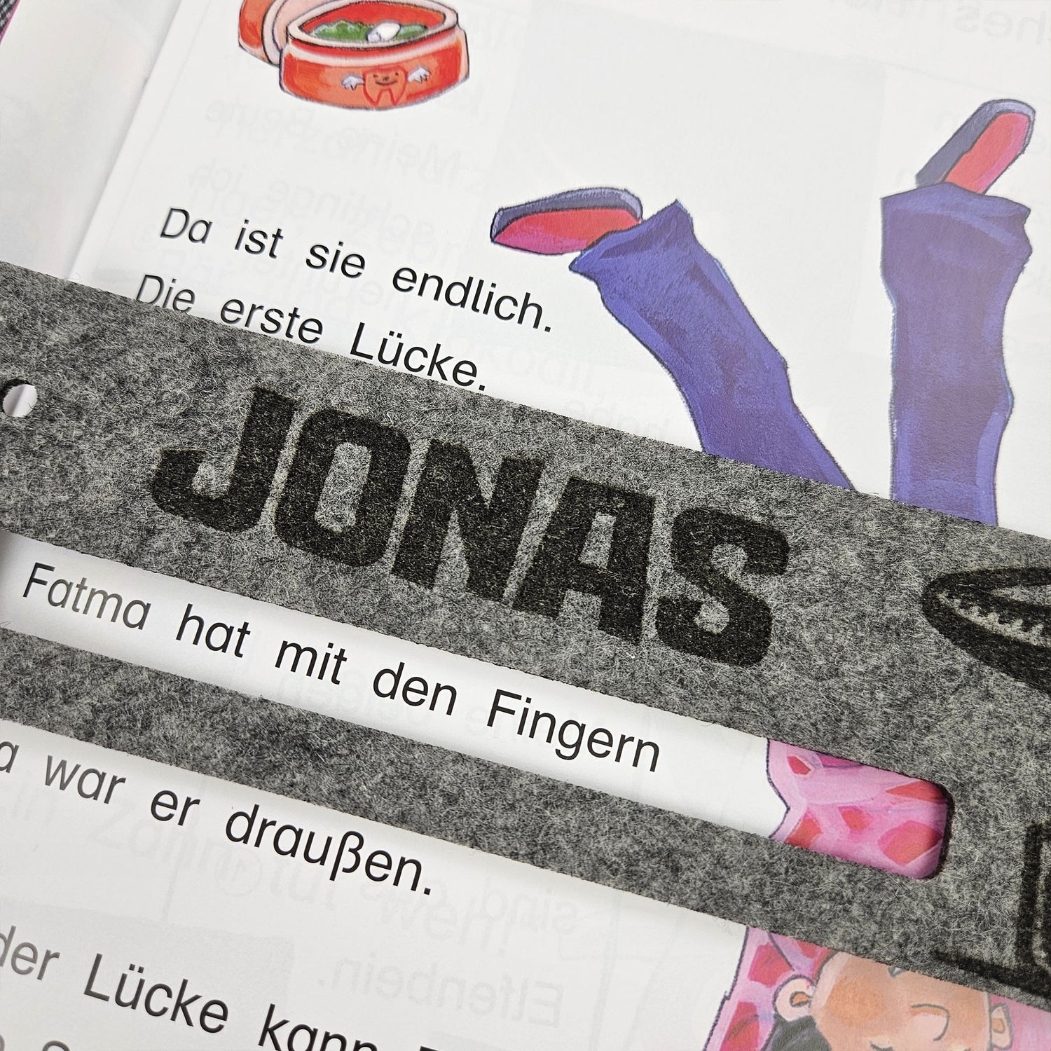 Personalisierte Lesehilfe "Dinosaurier" für Leseanfänger zum Schulstart, Einschulung, Schultüte, Schulanfang Grundschule