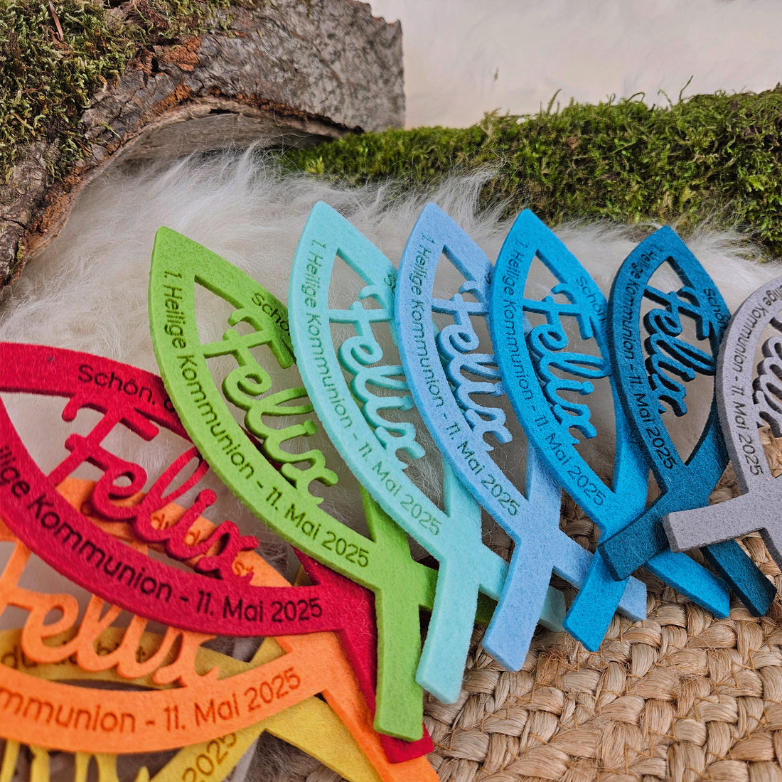 Personalisierte Tischdeko "große Fische" Regenbogenfarben (ohne rosa) für Kommunion, Taufe, Konfirmation, Segnung