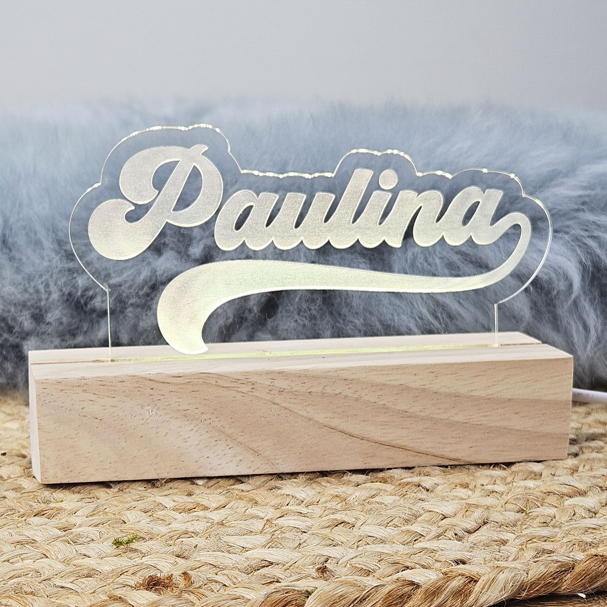 Personalisiertes Nachtlicht, 7 Farben und 2 Farbwechsel-Modi, LED Lampe mit Wunschname personalisiert, Nachtlampe