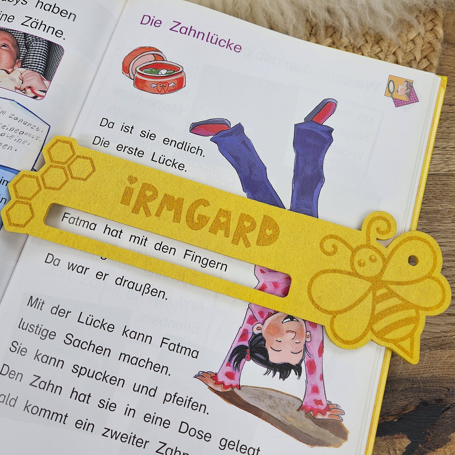 Personalisierte Lesehilfe "Biene" für Leseanfänger zum Schulstart, Einschulung, Schultüte, Schulanfang Grundschule