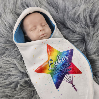 Personalisierte Sternenkind-Samt-Einschlagdecke "Regenbogenstern"