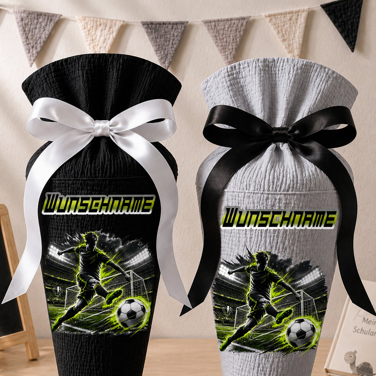 Schultüte Fußball Wunschname, personalisierte Schultüte aus Stoff Musselin mit Name individualisierbar, 70cm (85-90cm), 20 Grundfarben